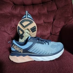 Hoka Arahi 3 Womens size 9.5